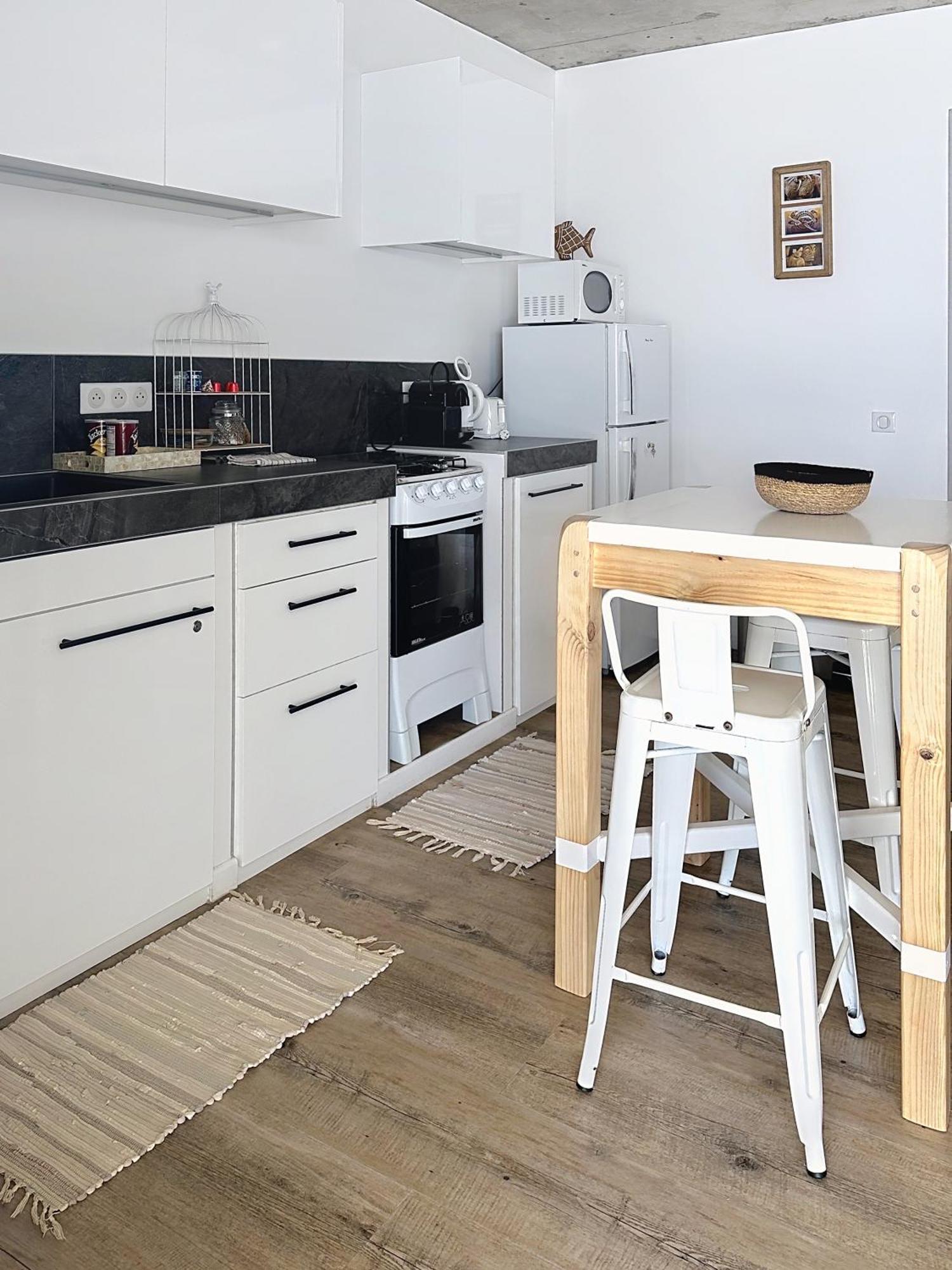 אוטורואה Pension Irivai Appartement Puatou 1 Chambre Bord De Mer מראה חיצוני תמונה