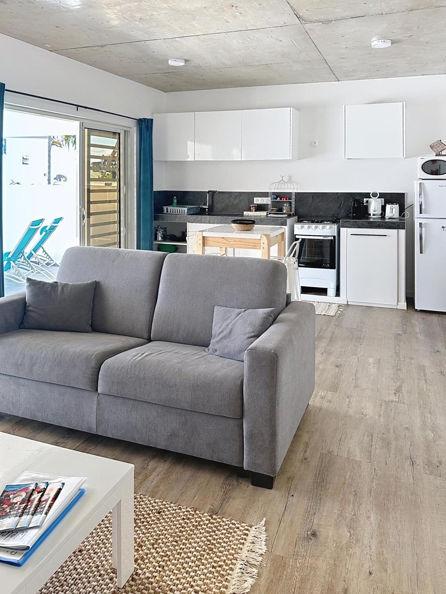 אוטורואה Pension Irivai Appartement Puatou 1 Chambre Bord De Mer מראה חיצוני תמונה